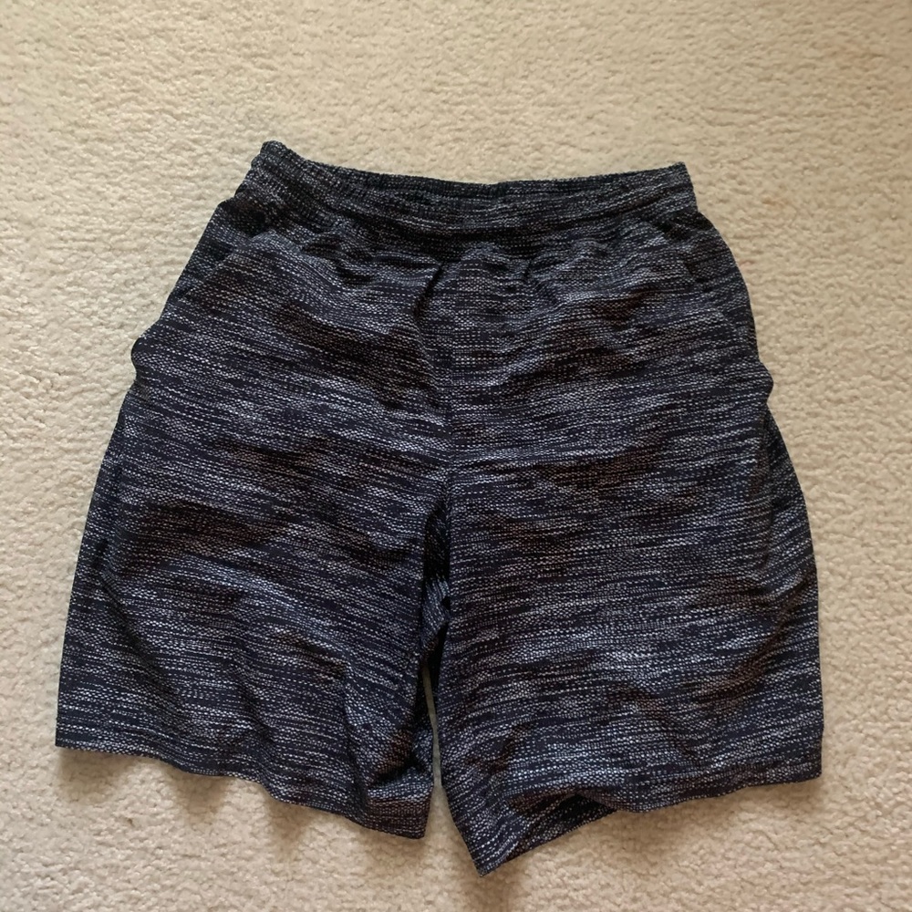 Men’s Lululemon shorts